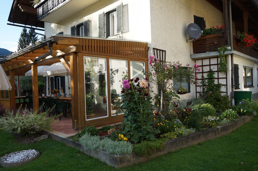 Gaestehaus Rader Weissbriach Ngoại thất bức ảnh